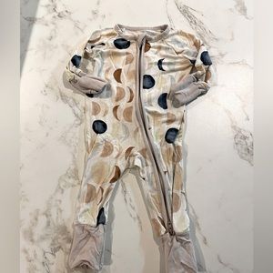 Little Sleepies Luna Newborn Zippy